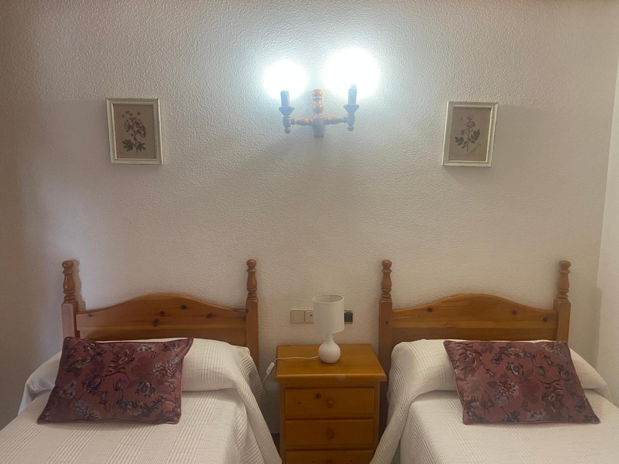Hostal Cholo Branosera Ngoại thất bức ảnh